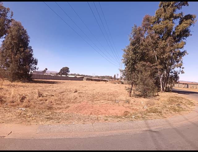 4,047M² VACANT LAND FOR SALE IN HIGHBURY